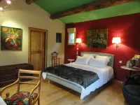 Chambre d'hôtes Au Creux du Chambon Hotels in Chambonas