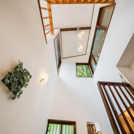 R-House 1st