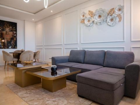 Luxurious Apartment Prestigia