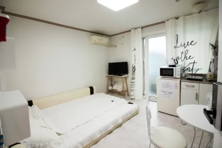 Samcheok Pension Отели рядом с достопримечательностью «Jangho Port»