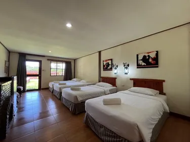 รูปภาพของฟาวน์เท่นทรี Fountain Tree Resort