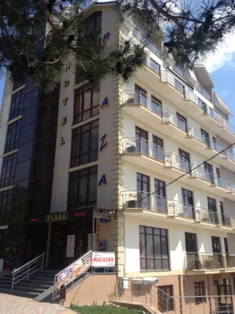 Отель Плаза