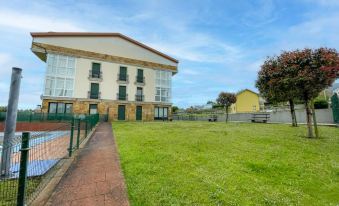 Apartamentos Playa Catedrales 3000