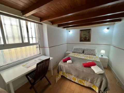 Airbhouse prívate rooms & apartments