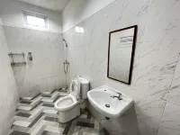 RedDoorz at Ring Road II Area Manado Hotels in Mapanget