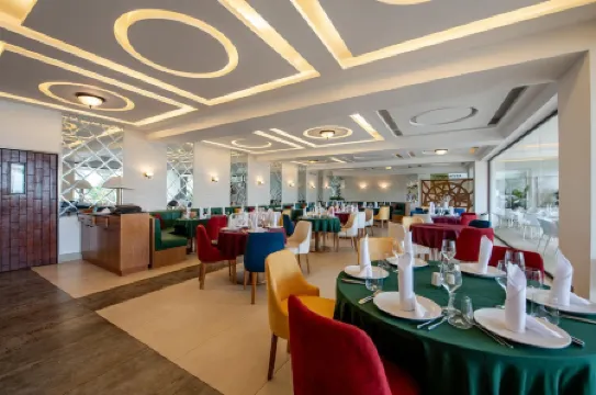 Hacienda Samana Bay Hotel