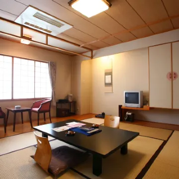 Takinoya Bekkan Tamanoyu Hotels near Sengen Park