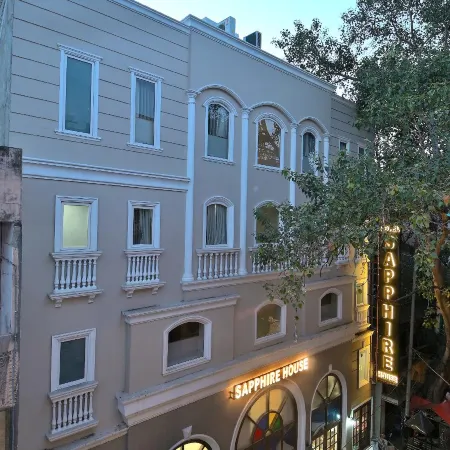 HOTEL SAPPHIRE HOUSE