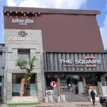 Esquire Hotel Near BKC Mumbai