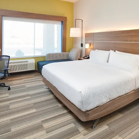 Holiday Inn Express & Suites TAYLOR by IHG