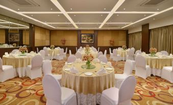 Golden Tulip Srinagar