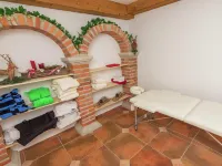 Quaint Holiday Home in Feldwies Near Ski Area Hotels in Übersee