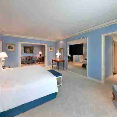 The Ritz-Carlton, Bahrain Rooms