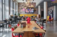 Moxy Frankfurt Airport Kelsterbach Hotels in Hattersheim am Main