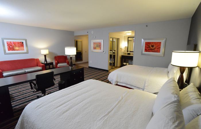 Hampton Inn & Suites Albany at Albany Mall