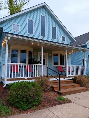 Badger Digs - A Lofted Condo on the Wisconsin River