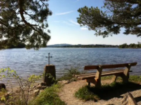 Modern flat facing south with view over mountains and lake Hotels in Murnau