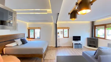 LOVE IN NAVALON!! - COMFORTABLE RELAX APARTMENT Отели рядом с достопримечательностью «Torreta Mariola»