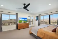 Black Mountain Gem! Designer Completely Renovated!