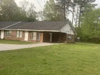 Cheerful 2 Bedroom  2 Bath Duplex in West Rome GA