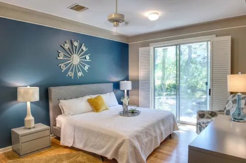 Peaceful Garden House on 5-Acre Nature Estate in The Heart of San Antonio