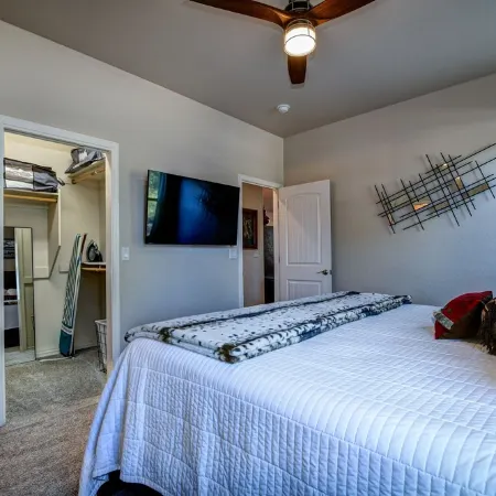 Located in the heart of Prescott just blocks away from Historic downtown square.