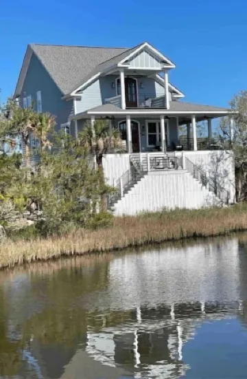 The Marshpad, surrounded by nature, mins to beach in gated community