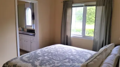 1BR Guest Apartment On Private Estate -KING BED- Pick Oranges by the Front Door Hotels near Alta Vista Botanical Gardens