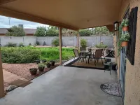 Comfy with a touch of old west decor-surrounded by Arizona Golf Resort Hotels near Metro by T-Mobile