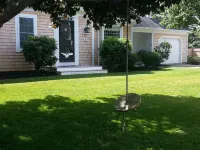 5BR-Beautiful Chatham-Year Round-Sleeps up to ten (10 1 Mile to Town!