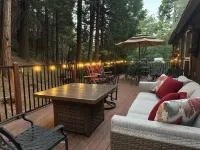 Chic cabin-New listing, low cleaning fees, early check-in/pay in 2 payments!