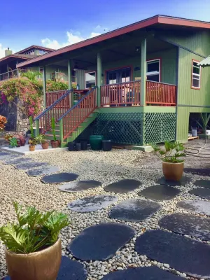 Holualoa Studio Cottage - GIANT OCEAN VIEW! Cool, private, near town Hotel di Kailua-Kona