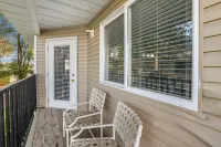 Charming 2-bedroom apartment in peaceful Twin Falls with AC, WiFi