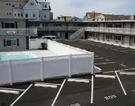 Walk to the beach, boardwalk and shopping! Pool on site, great location!