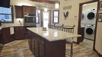 Modern Craftsman on Historic 8th St-Fargo - Alojamientos