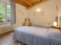 Farmhouse holidays in Umbria, the green heart of Italy, amongst art and nature. Hotels in Spello