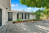 Stunning Retreat - Hot Tub - Sauna - Heated Pool - Games Room- Cold Plunge