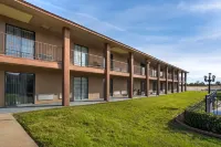 Red Roof Inn & Suites Sulphur Springs Hôtels à proximité de l'Sulphur Springs