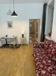 Casa Estrella -5 min zum Duisburg Hbf, -nähe Uni Duisburg/essen -erdgeschoss