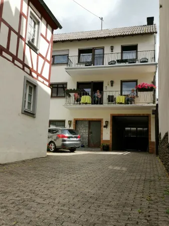 Ferienwohnung Moselblick Отели в г. Кохем-Целль