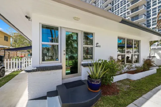 Pompano Beach Paradise - Private Beachfront Home