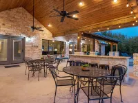 Chula Vista•Sleeps31•Heated Pool•Ping Pong•Quiet Subdiv•FREE Frio@Concan VIP Hotels in Concan