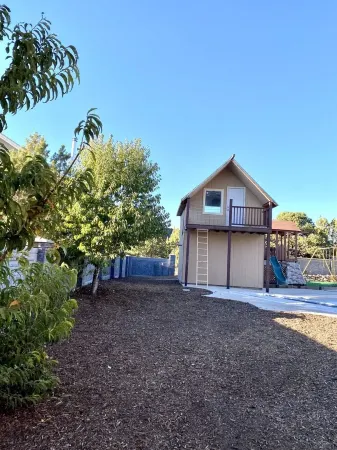 Gorgeous 8-Bedroom Mansion with Private Pool in Cedar City