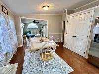 Sweeter than Honey, Comfortable – Beyond the Ordinary Hotel Experience! Hotels in Jefferson County