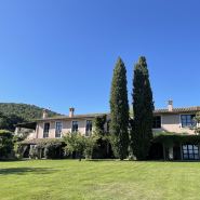 A home with effortless comfort & genuine Italian living. Near Rome, pool & lake