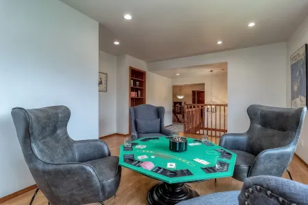 Stunning and spacious retreat w/ Heated pool and hot tub