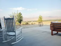 High Desert Haven - a beautiful 3-bedroom home in Challis with RV Hookup!