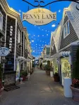 BEACH BLOCK freshly updated condo steps to the boardwalk, restaurants & shopping