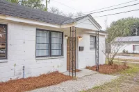 The Esben-ordered, musical, beautiful 1/1apartment with zero cleaning fees