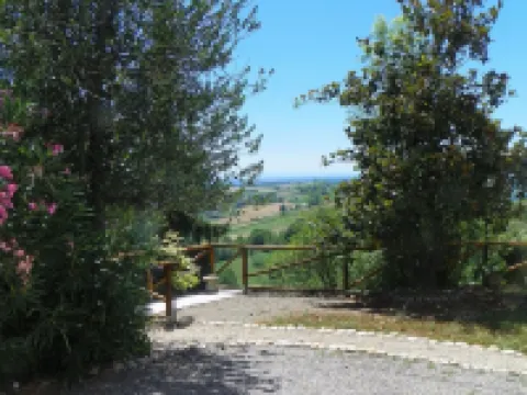 Cocconato: detached house with private garden and views Hotels in Cocconato